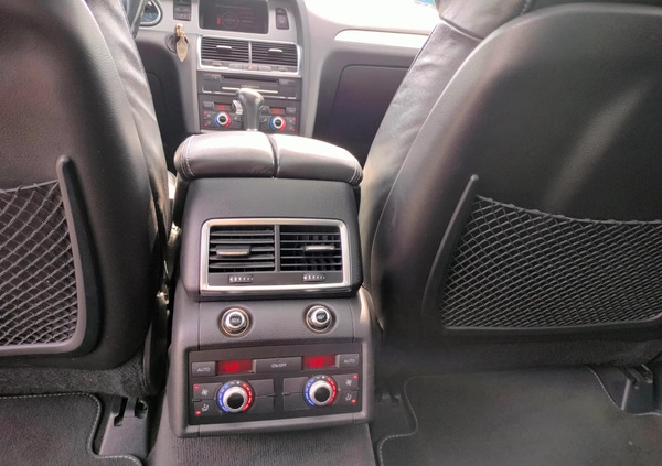 Audi Q7 cena 59900 przebieg: 309000, rok produkcji 2009 z Ciechanów małe 436